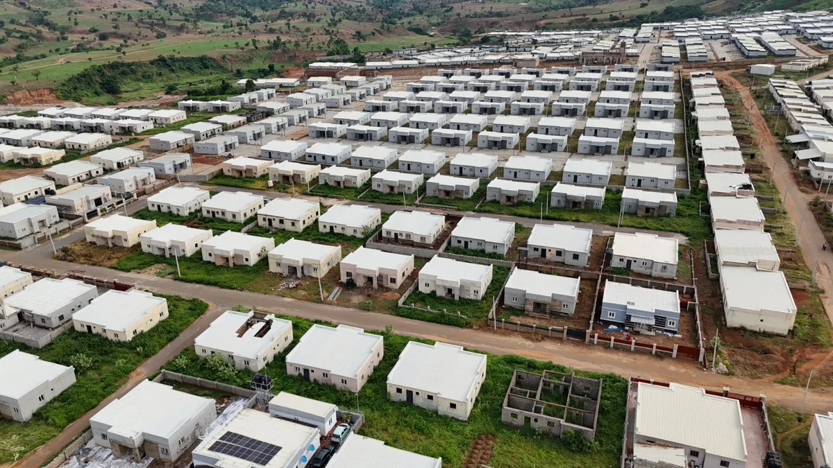 Federal Government Delivers Affordable Homes to NHF Contributors in Abuja