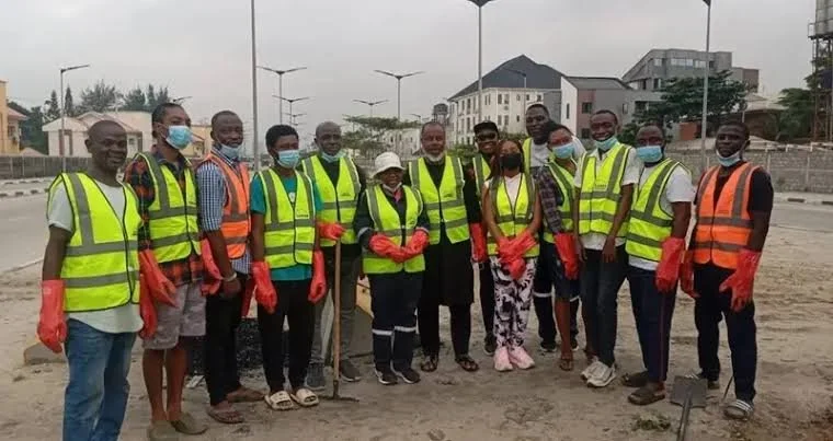 Lekki Residents Take Sanitation Campaign to Major Highways to Improve Urban Environment