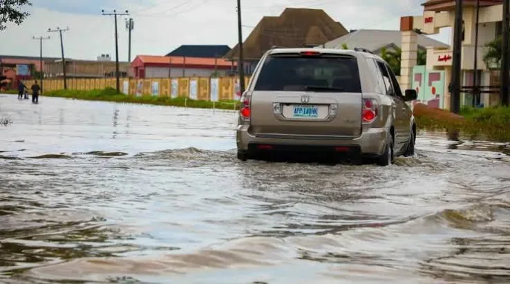 Heavy Rains Expose Lagos Flood Risks, Driving Up Transport Costs and Urban Challenges