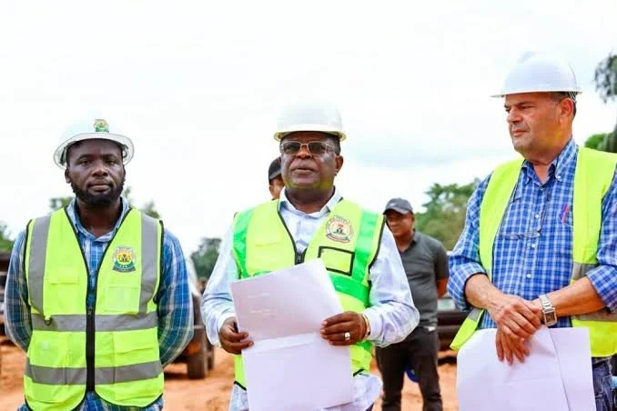 Calabar-Abuja Superhighway: Umahi Orders Halt to Building Demolitions Pending Route Review