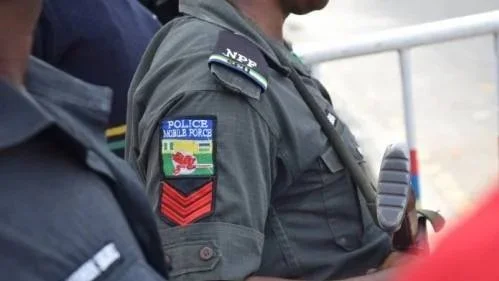 nigeria-Police-Officer.