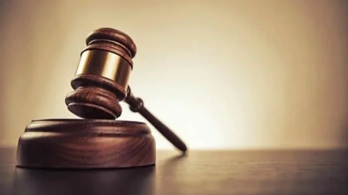 court-ruiling