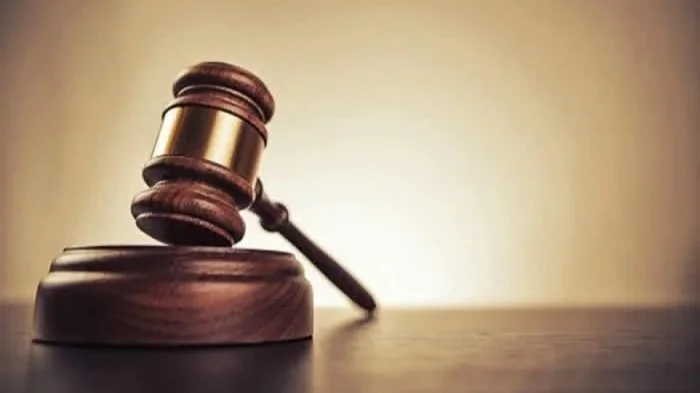court-ruiling