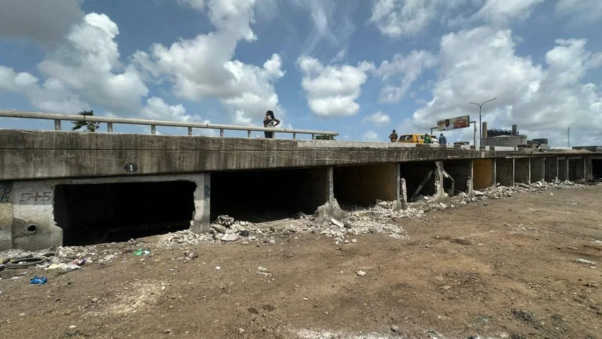 Iddo underbridge lagos mainland