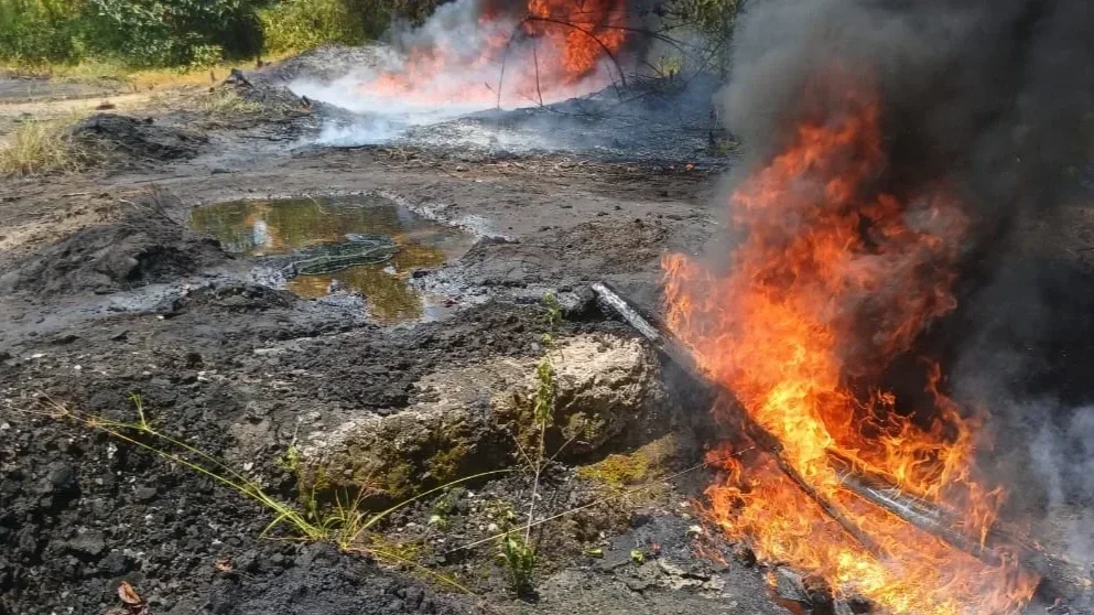 Navy-dismantles-illegal-storage-facility