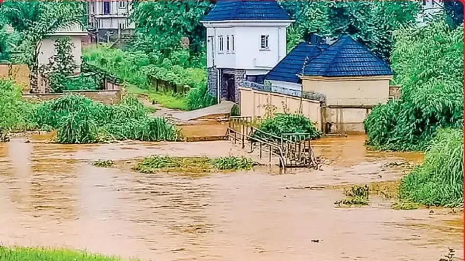 Flood-threatening-our-safety-Residents-of-Anambra-estate-call-for-help.