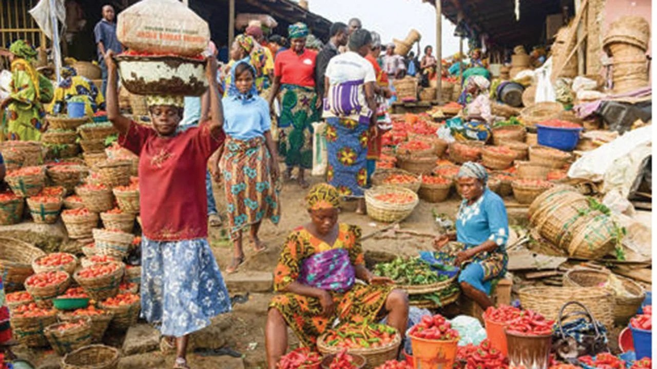 Nigerian-Market-Petroleum-price-hike