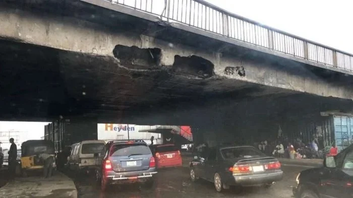 Carter-Bridge-demolition