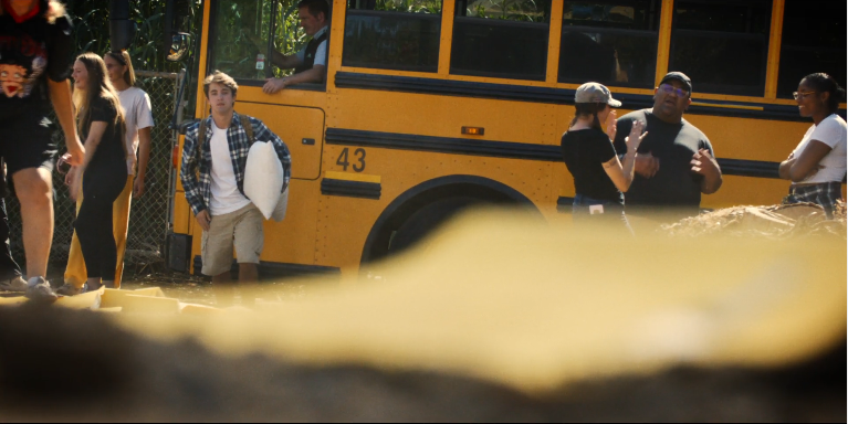 BUS.PNG