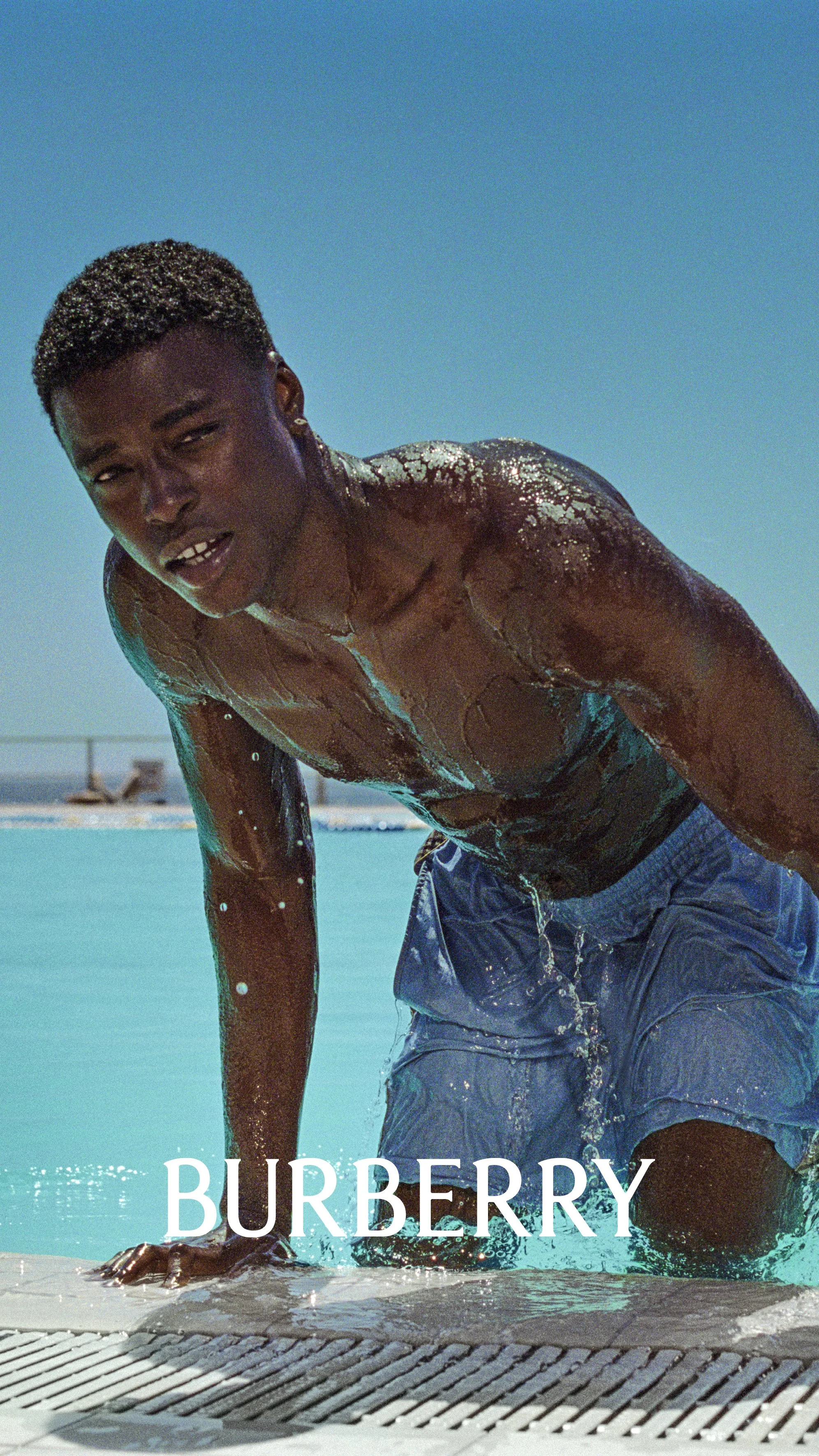 BURBERRY_2026_HIGH_SUMMER_2026_HERO_sRGB_CROPPED_LOGO_06_9x16.jpg