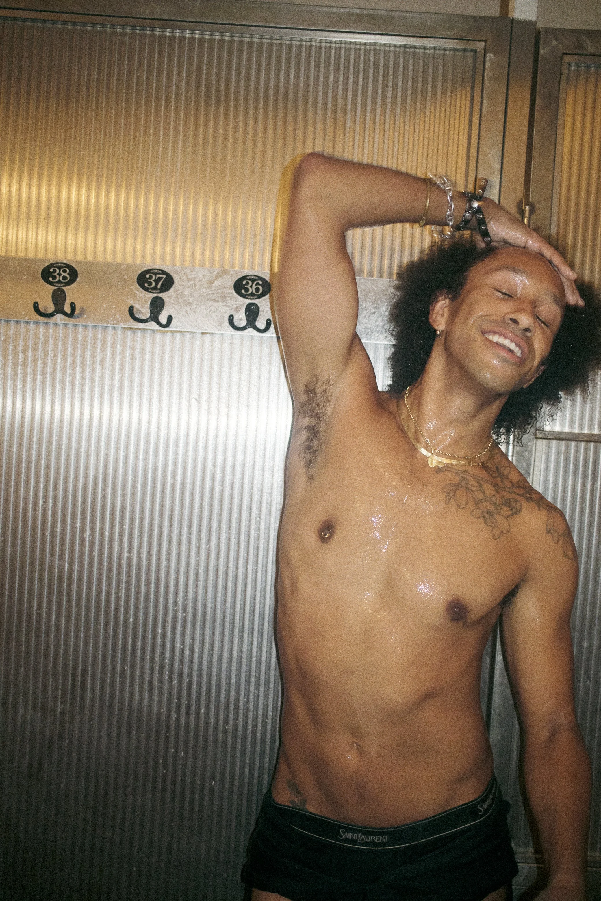 20260817_NY_MAG_RYAN_MCGINLEY_SHOT_13_FUJI_628_02.jpg