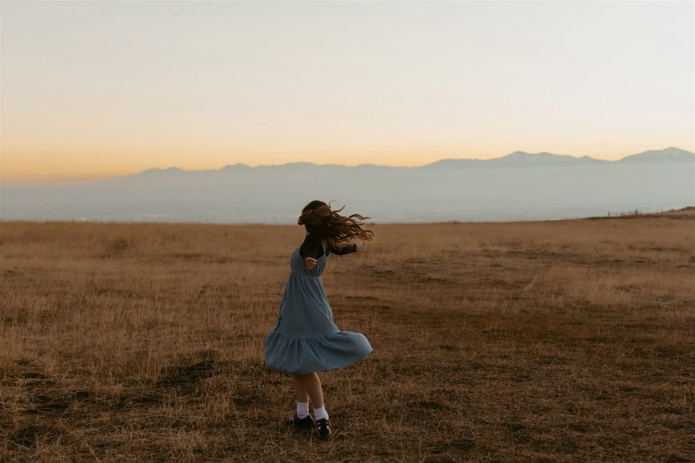 A moment for the landscape shots😮&zwj;💨

I had the best opportunity to capture these two beautiful girls! BOTH going to Texas to serve their missions. Love these two so much 🤍

#missionaryphotography #sistermissionary