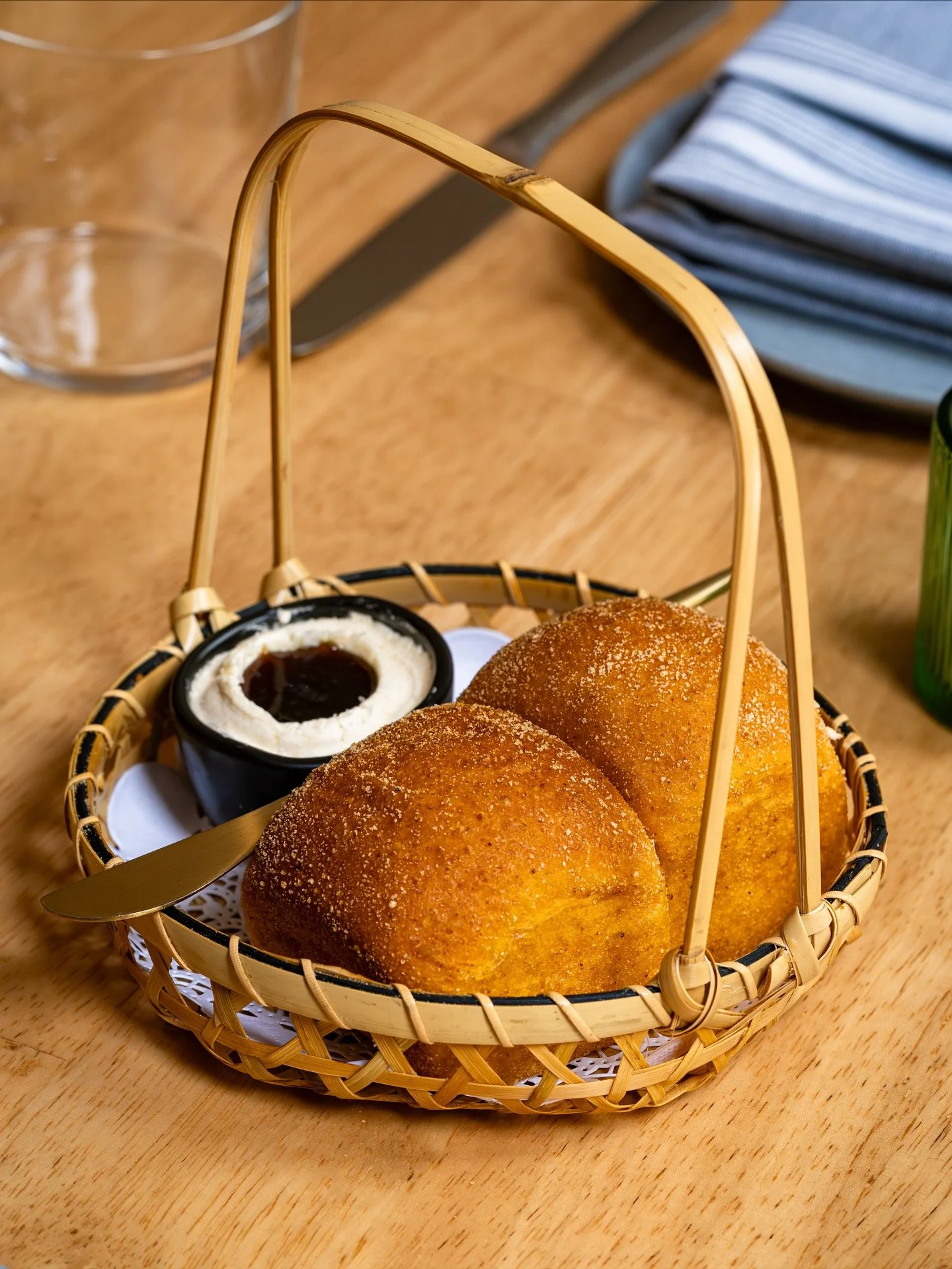 Celebrate Thanksgiving the Moon Rabbit way&mdash;with flavors that tell a story. Our Thanksgiving Takeaway Box for 4 ($295) brings together Chef Kevin Tien&rsquo;s modern Vietnamese-Southern creations, including 5 Spice Turkey Breast with Gumbo Gravy