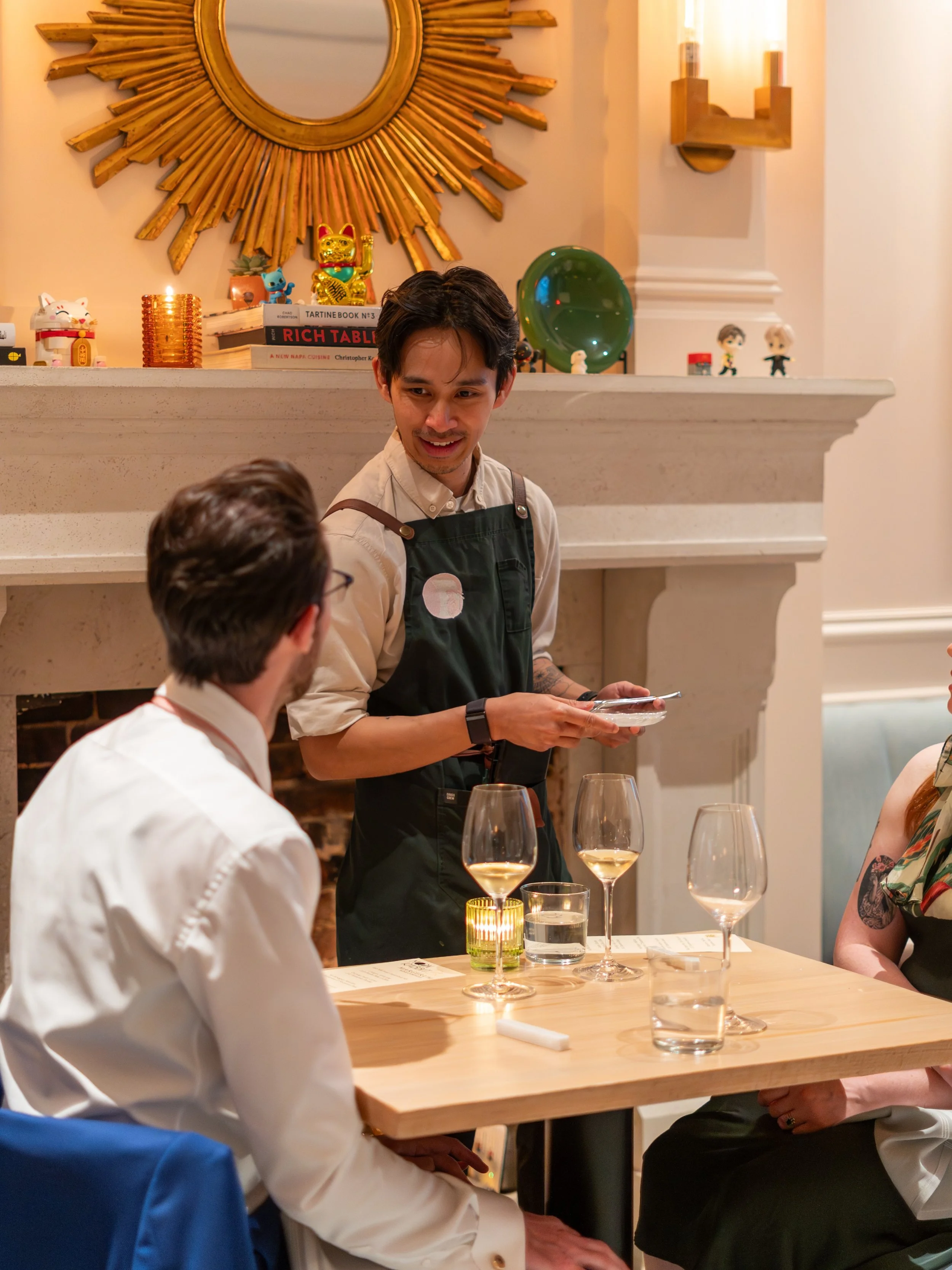 We&rsquo;re looking for a few new people to join our Moon Rabbit team!

More than anything, we&rsquo;re looking for people who care about hospitality, enjoy being part of a team, and are excited about what we&rsquo;re doing here.

If that sounds like