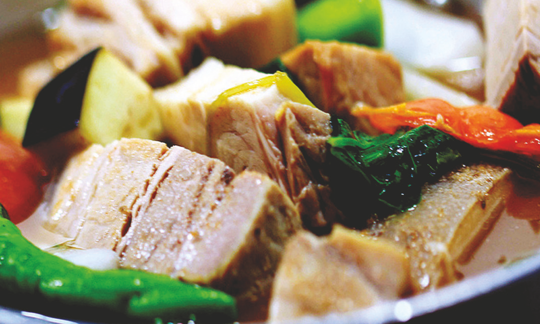 Pork belly in tamarind sour broth