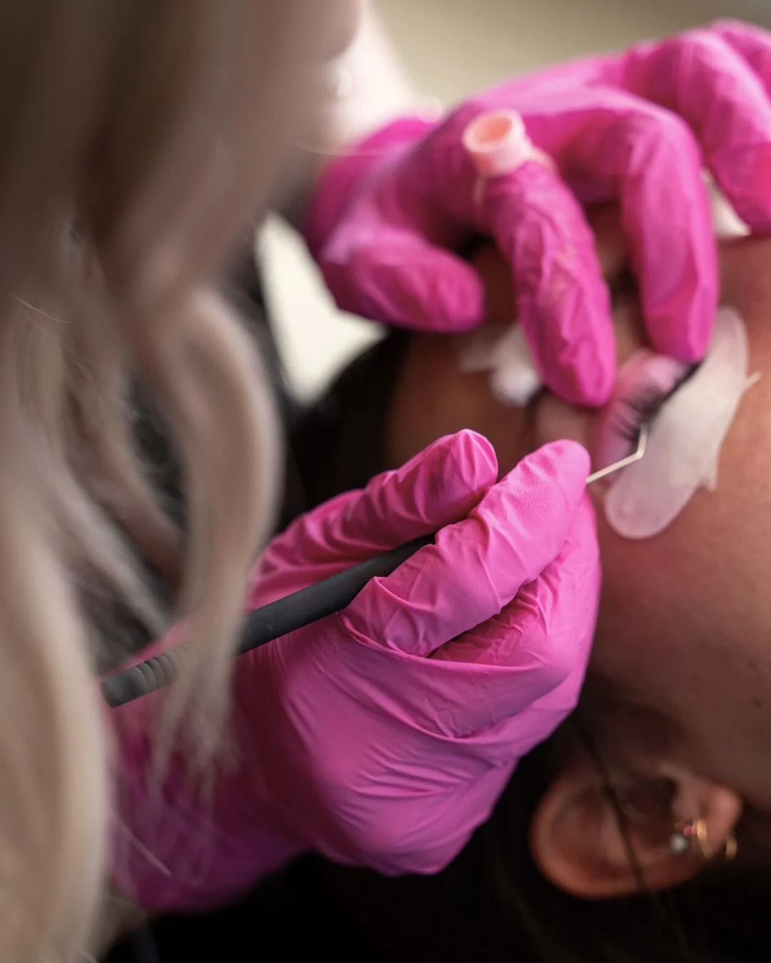 Pretty in pink 💗

Say no to mascara and book your lash lift at glowupstudio.com for curled, lifted lashes that will last till New Year's. 

#lashliftandtint #liftedlashes #nomascara