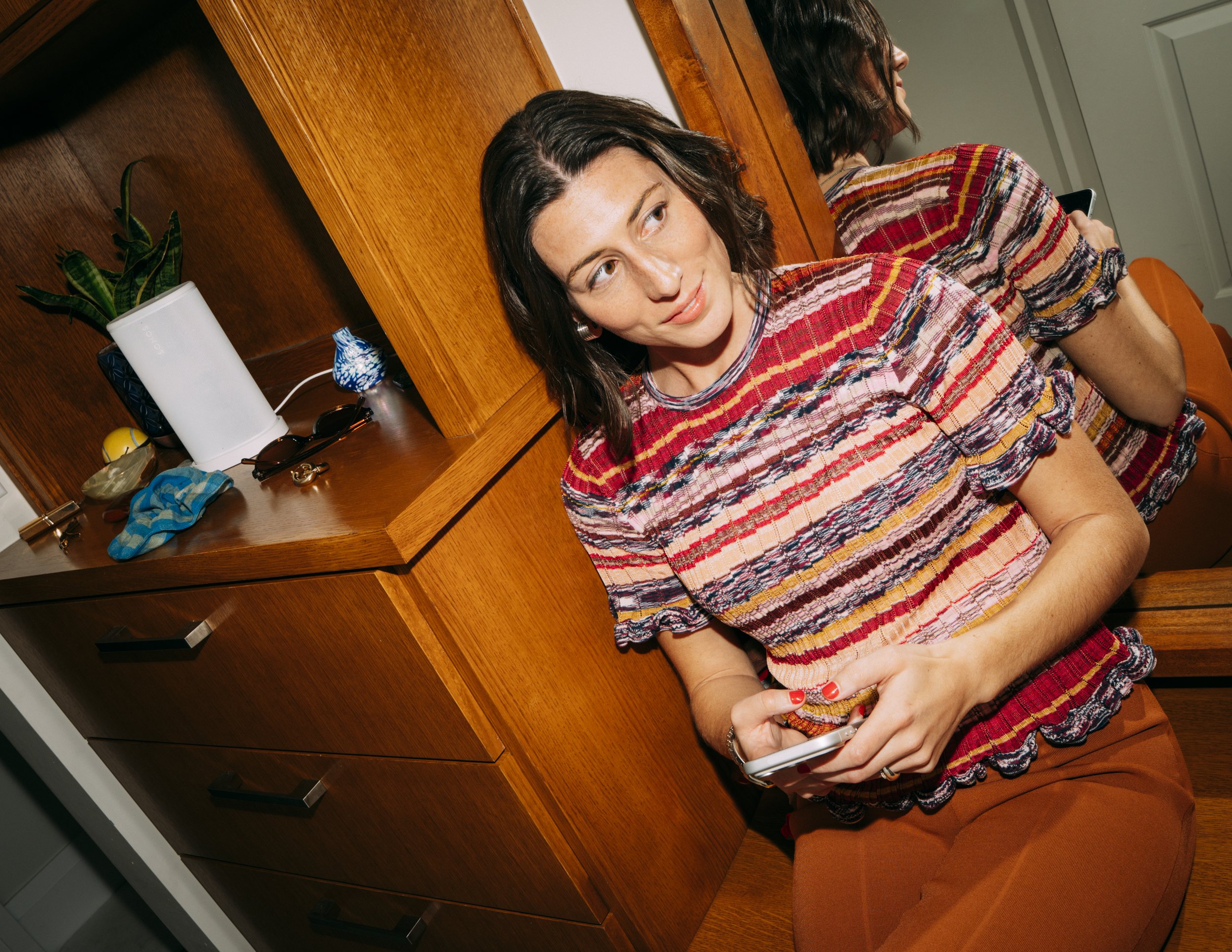 Sonos_AntonioSantos_Ways&Means_exp31027_Closet_Mojave_1828.jpg