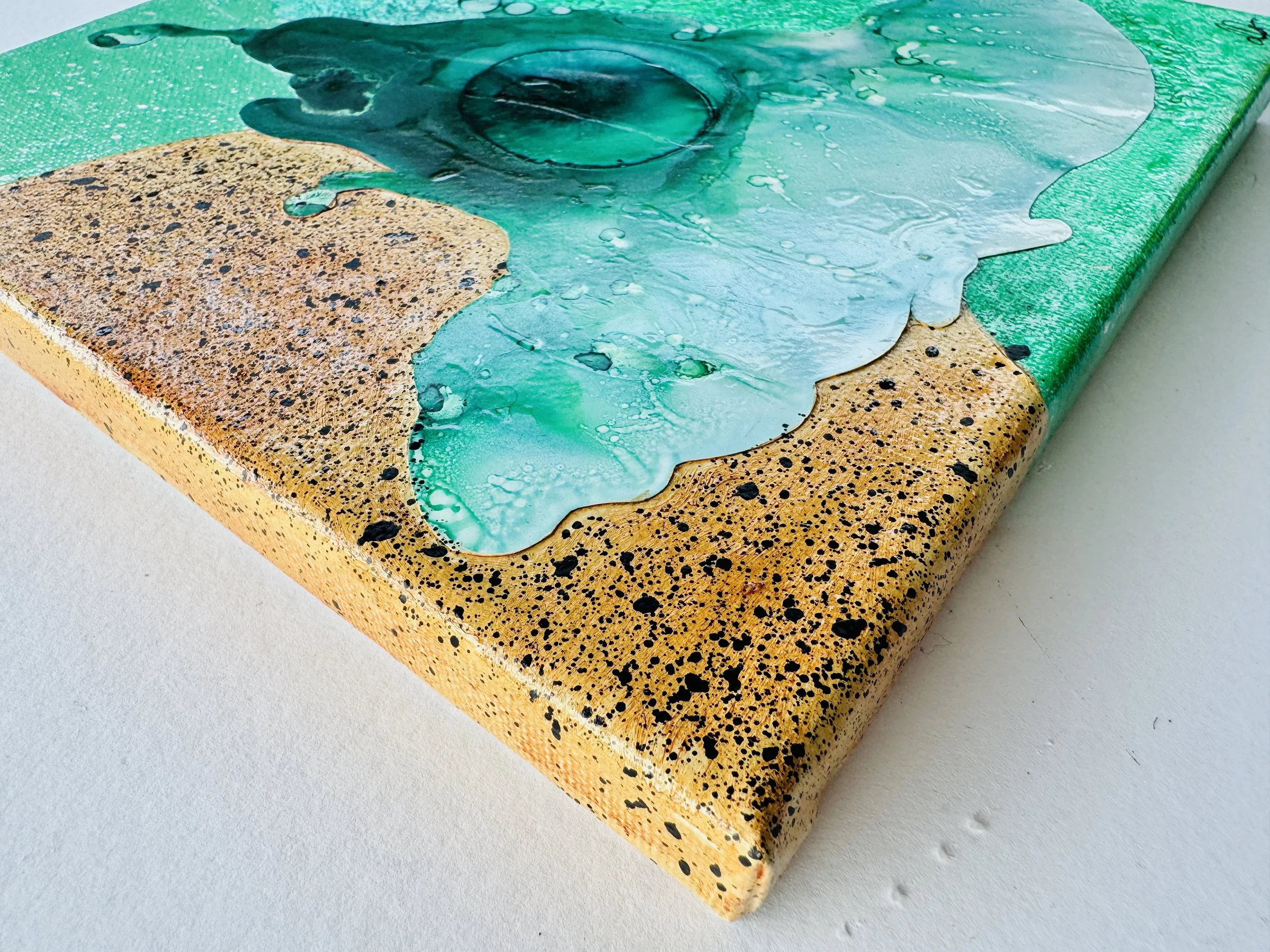 Imagine You're An Alien Side View.jpg