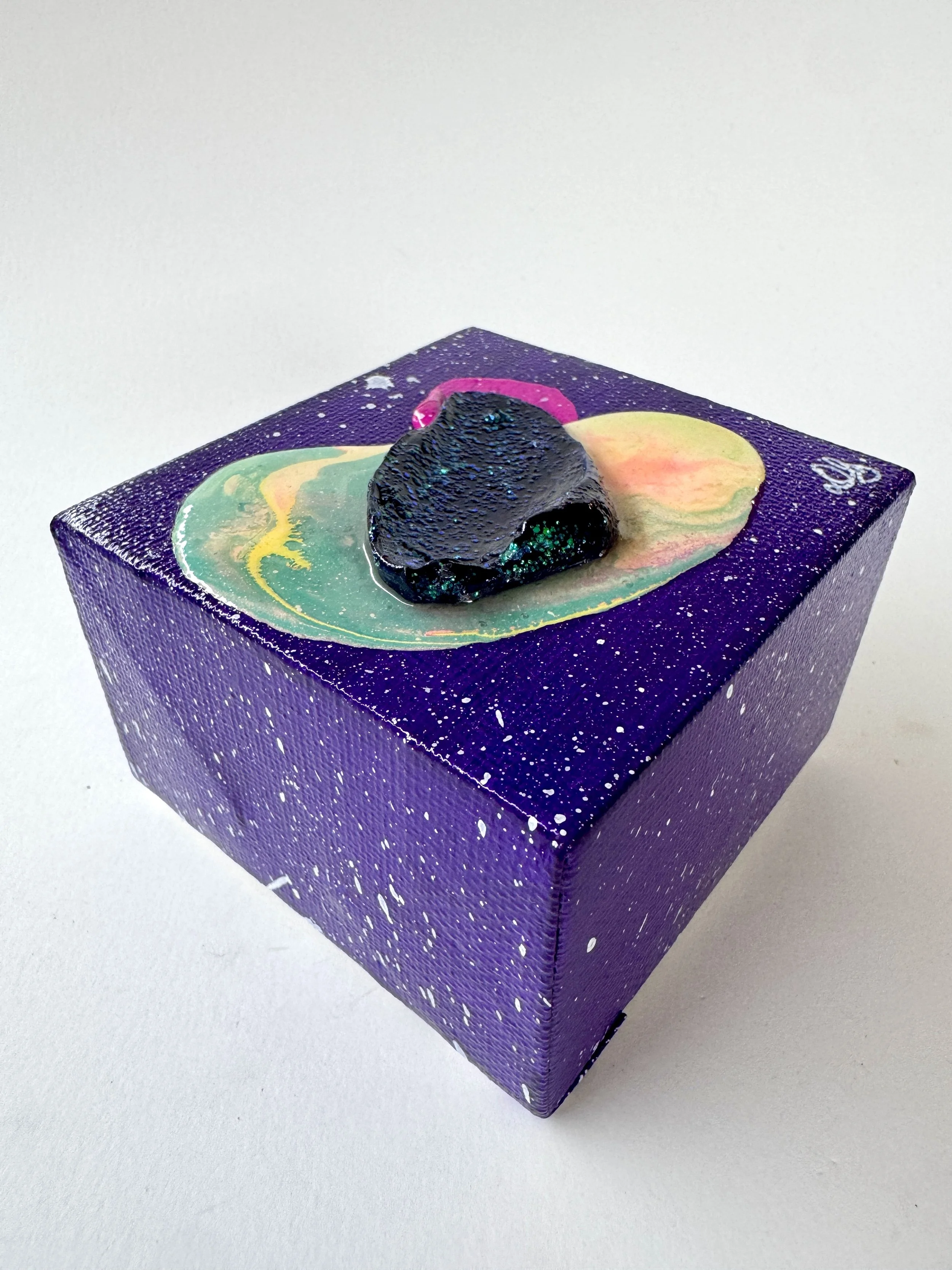 Quark XXII Side View.jpg