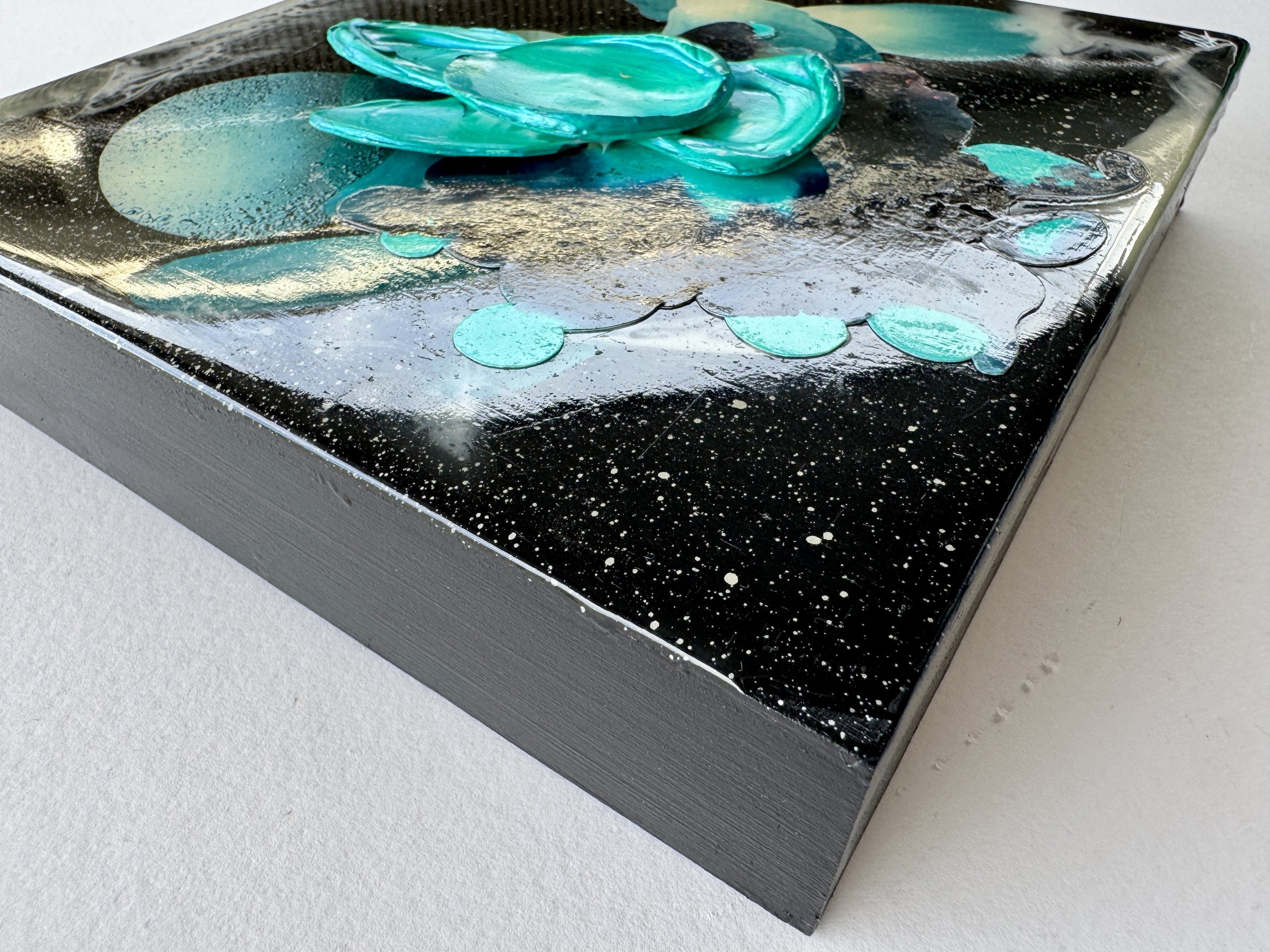 Splatagram Side View.jpg