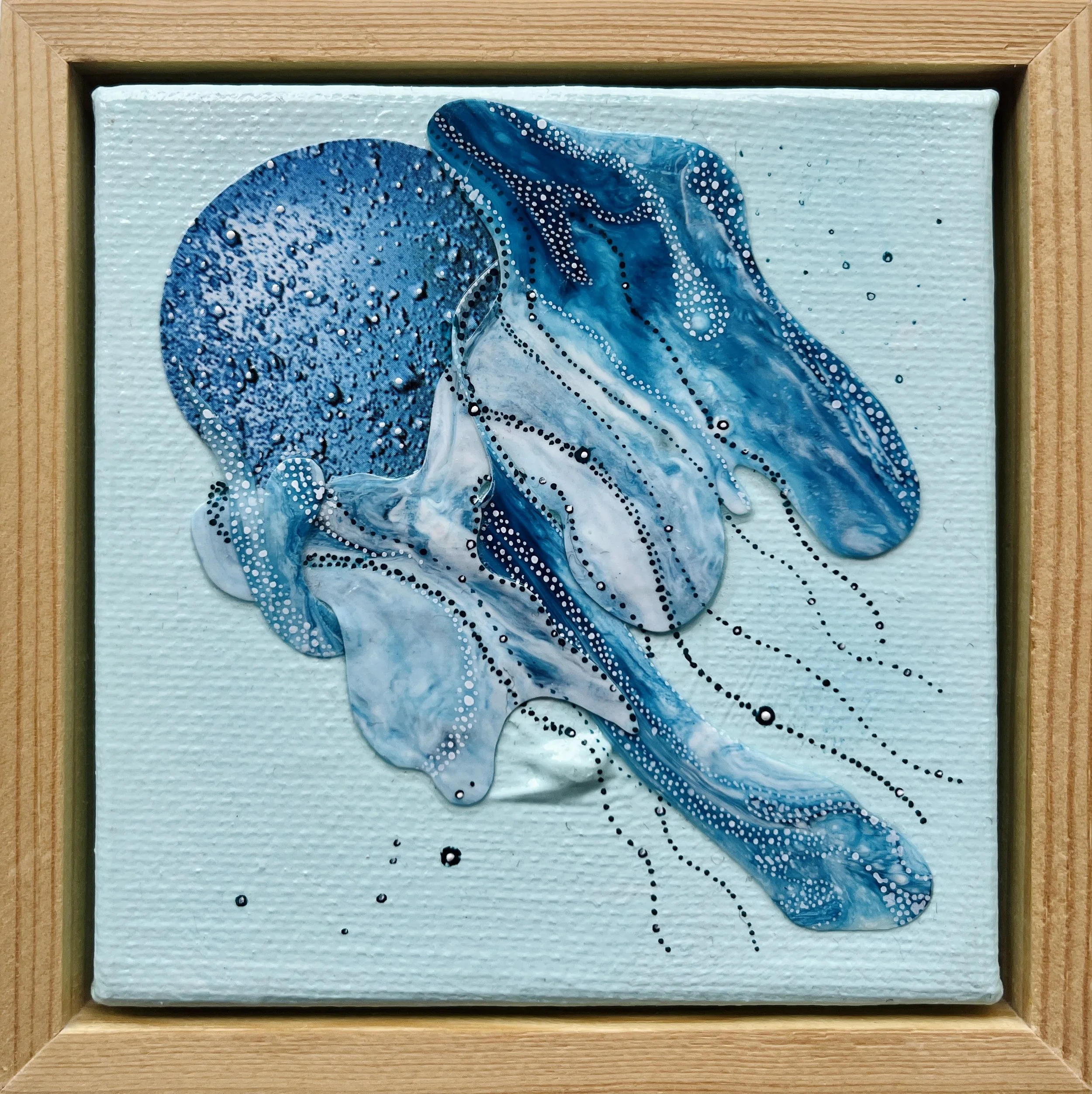 Particle Study 13 with Frame_Danyal de Gruchy.jpg