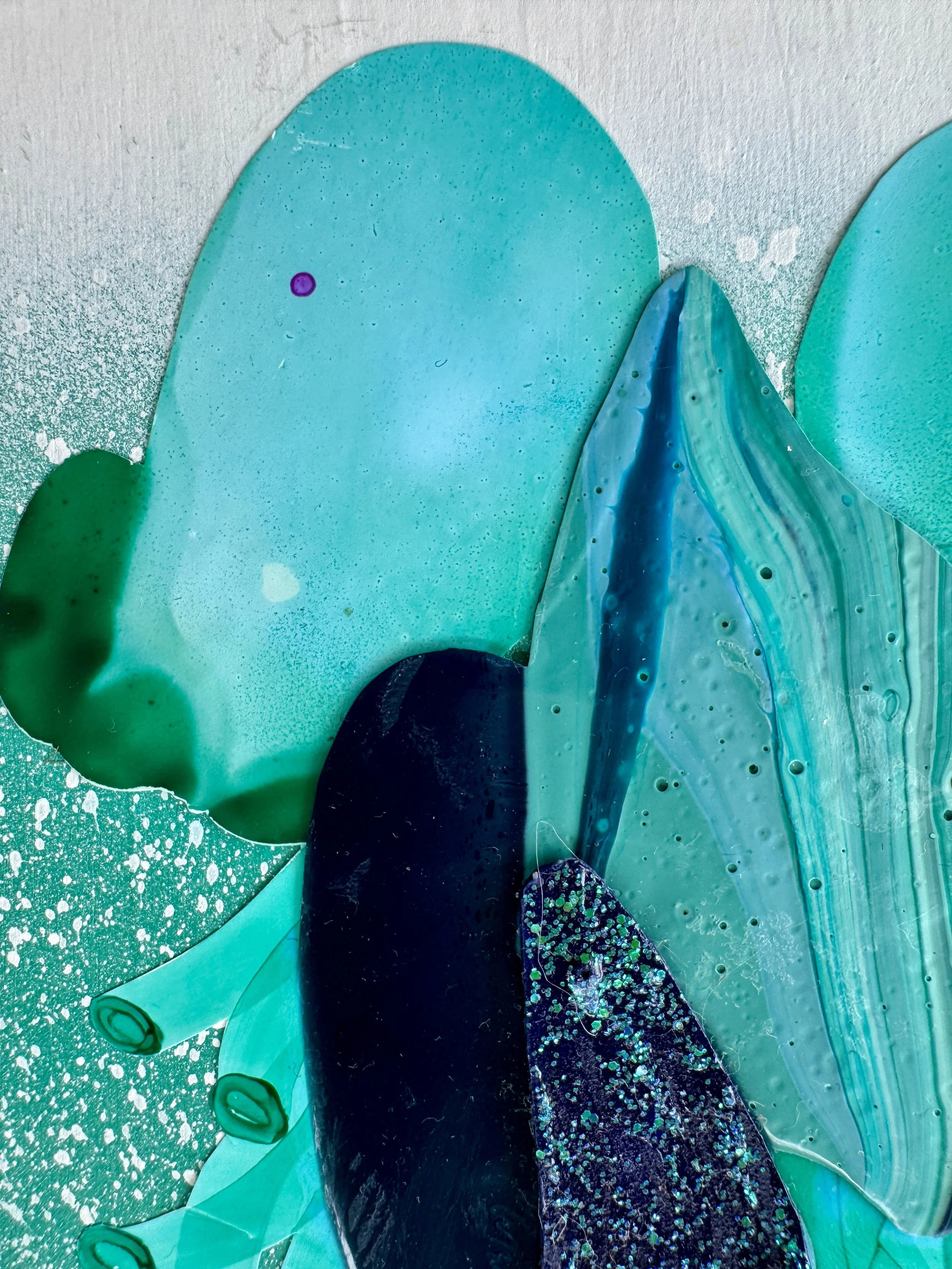 Toggle To The Left Close Up 3.jpg