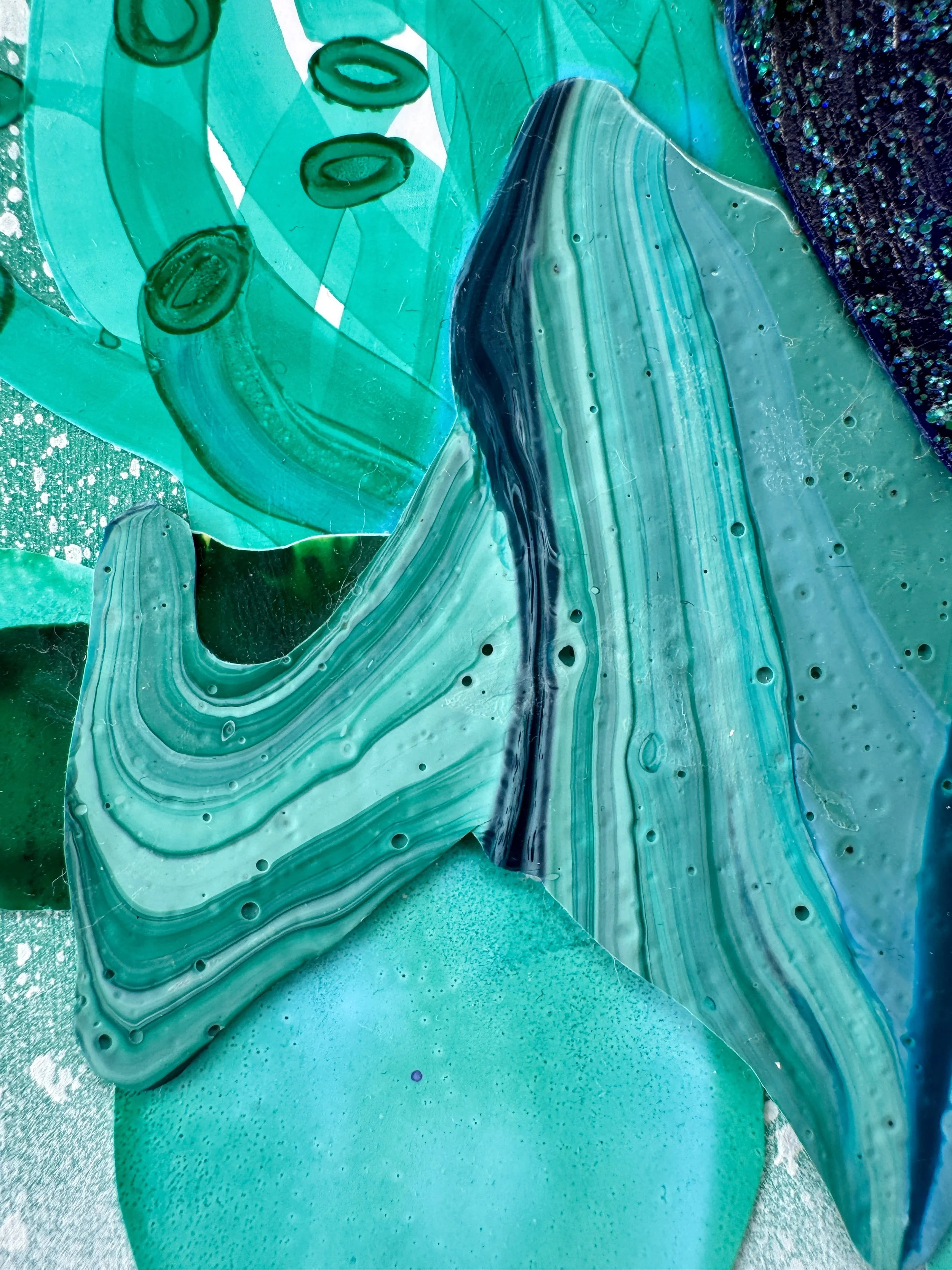 Toggle To The Left Close Up 4.jpg