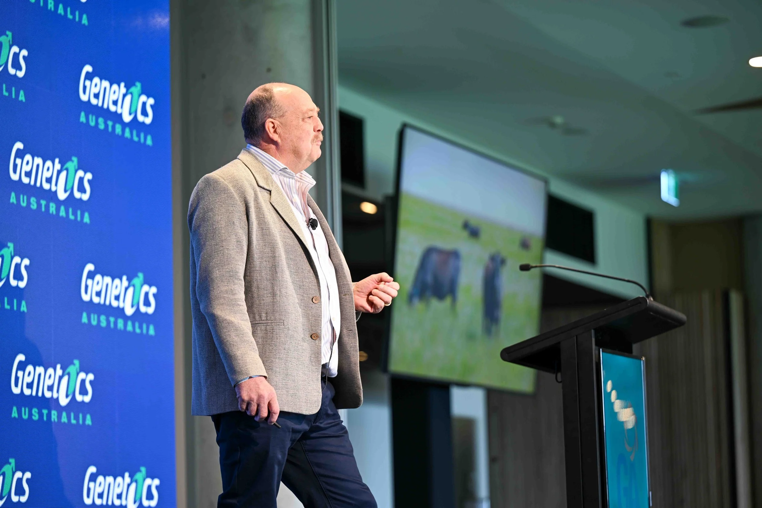 Anthony Fellows takes the stage at genetics conference