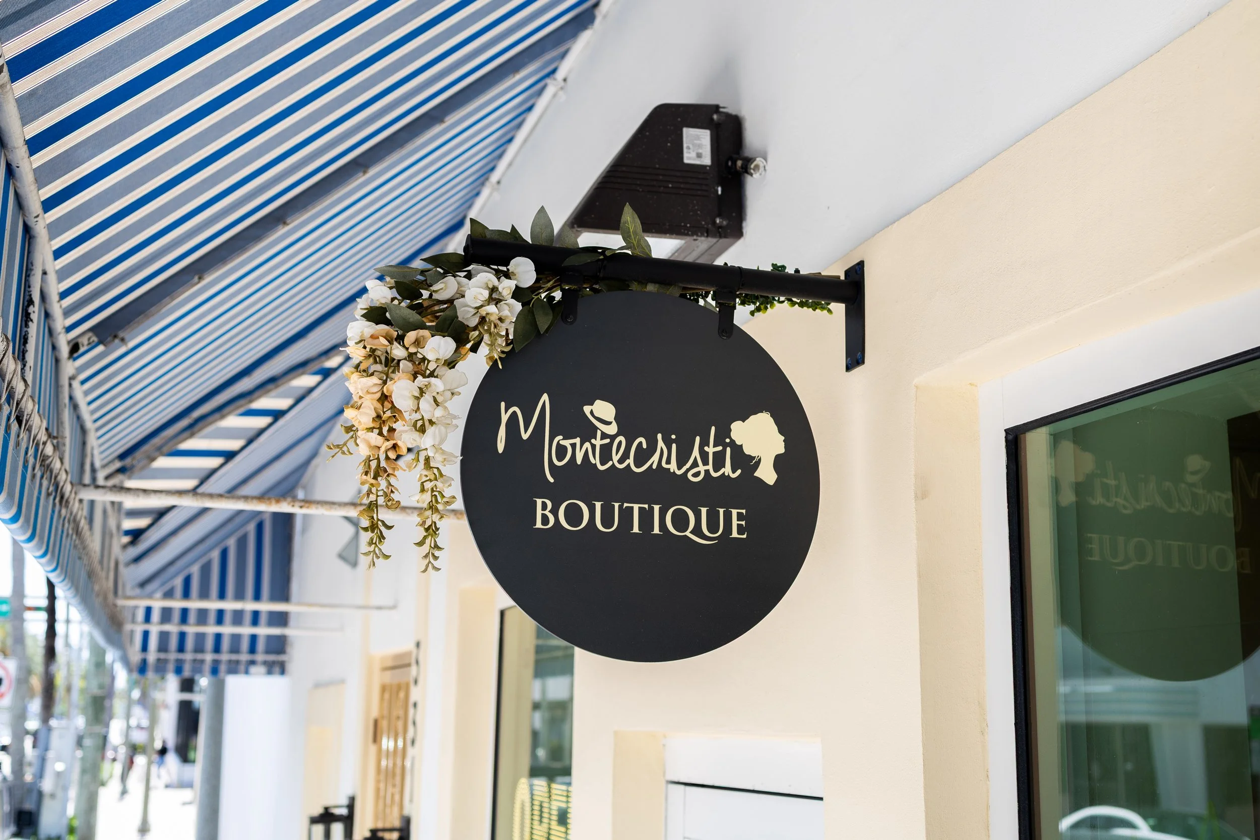 Montecristi Boutique (Edited Google Store)-12.jpg