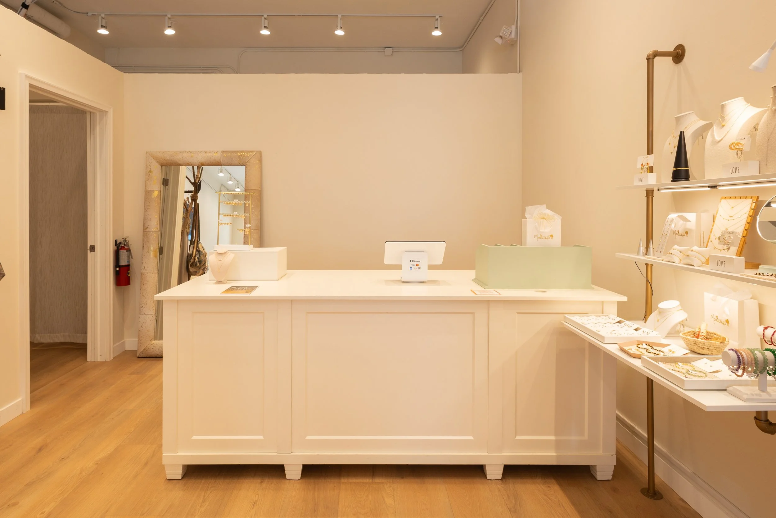 Montecristi Boutique (Edited Google Store)-8.jpg