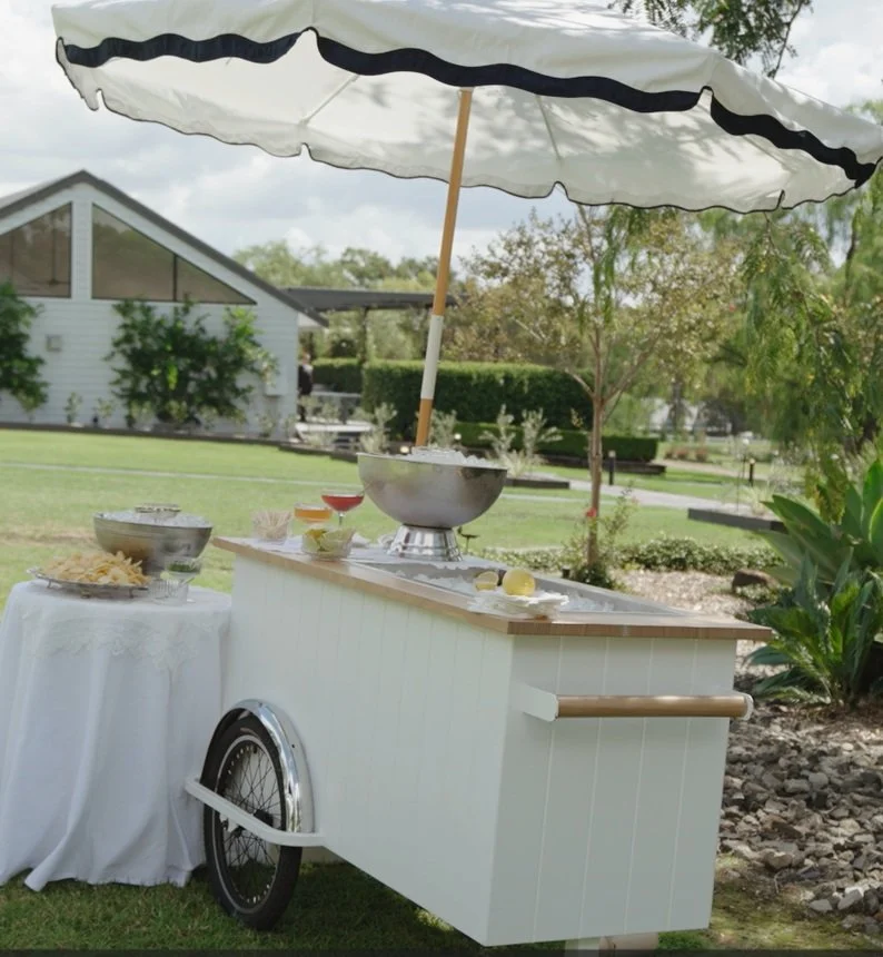 Shuck Yeah Oyster Cart - wedding cocktail hour Hunter Valley NSW