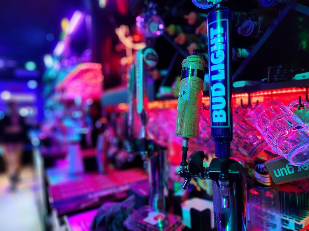 Bar photo 2
