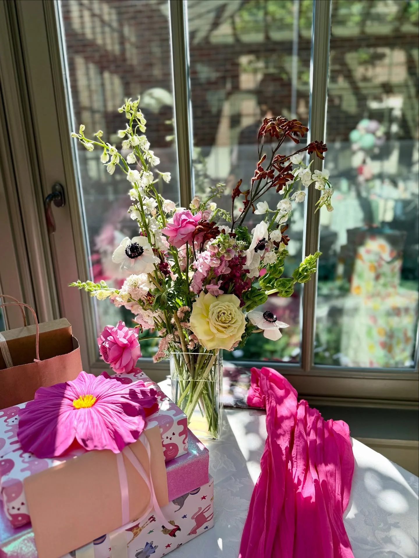 What a beautiful celebration for a special mama-to-be and her little lady 🐞! Thank you for trusting us to bring your vision to life. ❤️