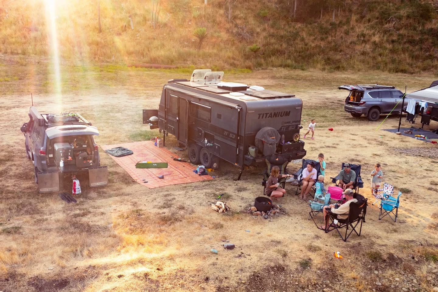 The perfect end to our time at Tassie! 🏕 

Sherwood River Camp is a great spot to start or finish your Tassie adventure; only a 20 minute drive from the boat 🚢
We spent 6 nights here at the end of our trip with our pals @ourlittlebigadventure_ , ou