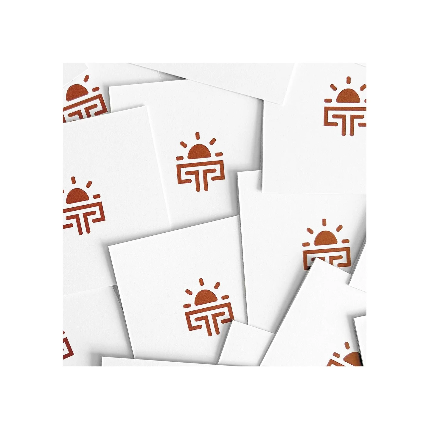 Identit&eacute; visuelle / H&ecirc;lia
2025 - Carte de visite

H&ecirc;lia est une publication d&rsquo;actualit&eacute;s juridiques anglophone &agrave; destination d&rsquo;entreprises &eacute;trang&egrave;res, proposant &eacute;galement le conseil et