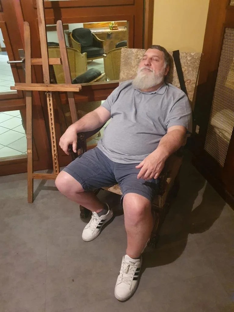 PHOTO-2023-04-24-21-07-24 3.jpg