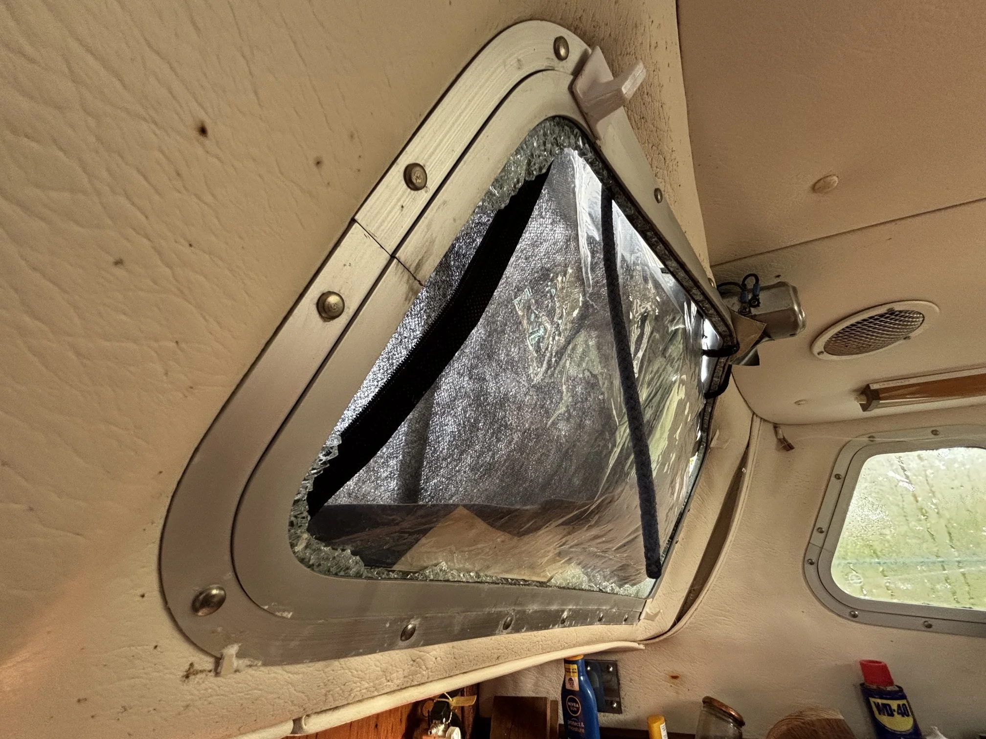 Steadfast 24, motor sailer for sale (26).jpeg