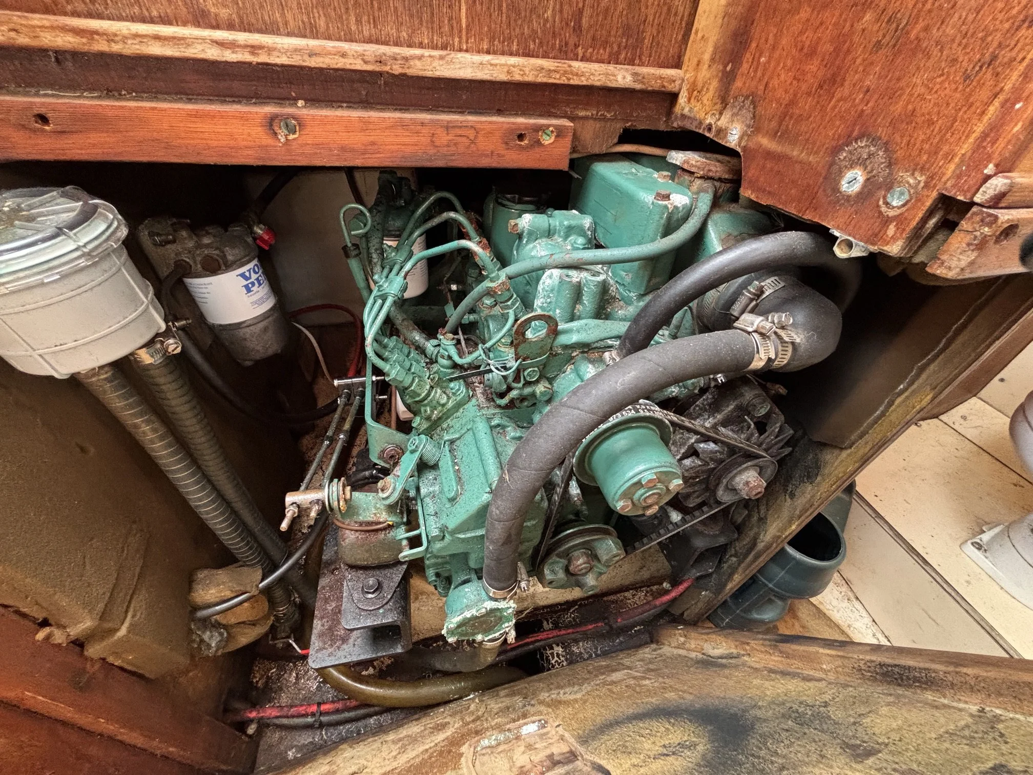 Steadfast 24, motor sailer for sale (6).jpeg