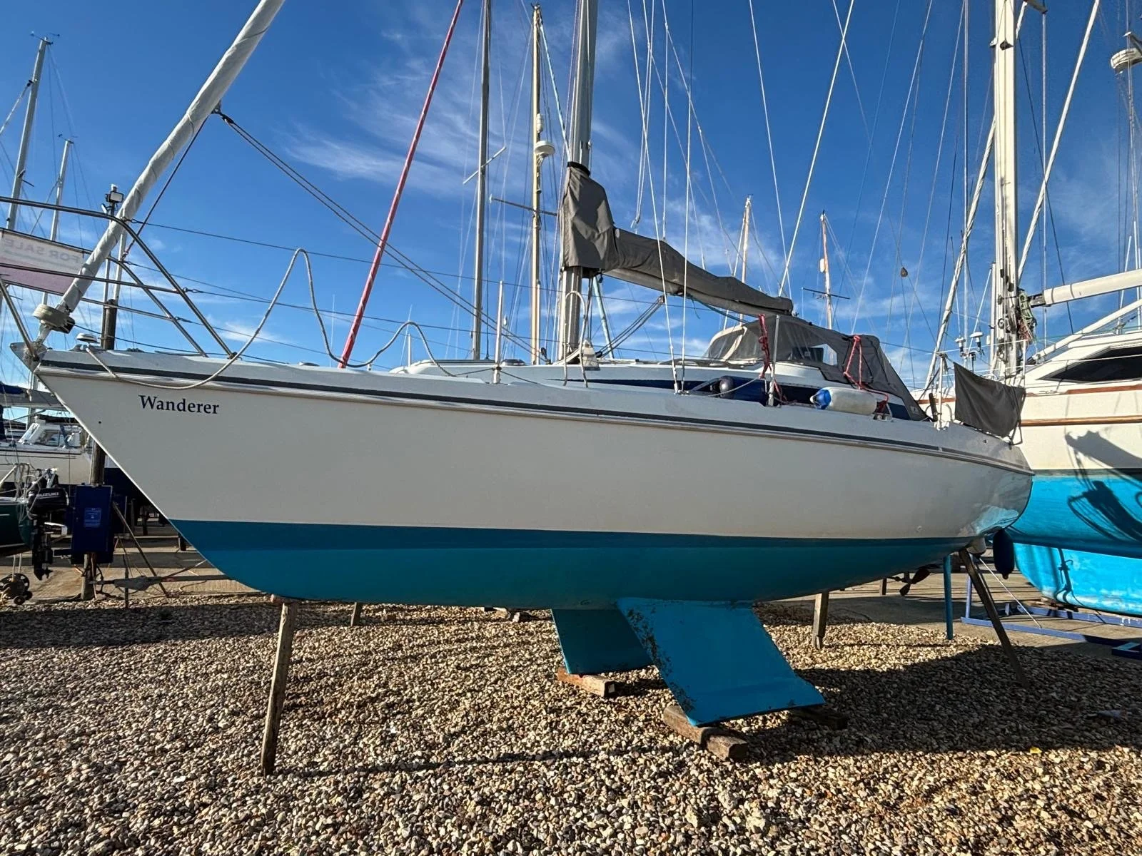 Hunter Horizon 30 for sale