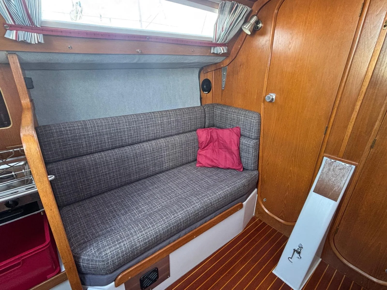Parker 275 boats for sale (31).JPG