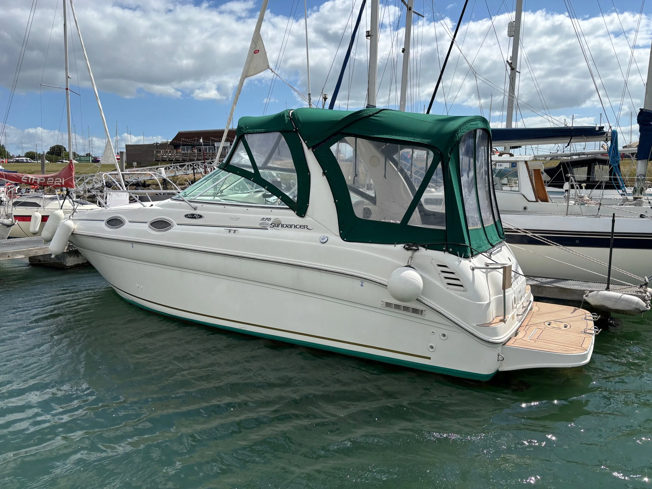 Sea Ray Sundancer 275