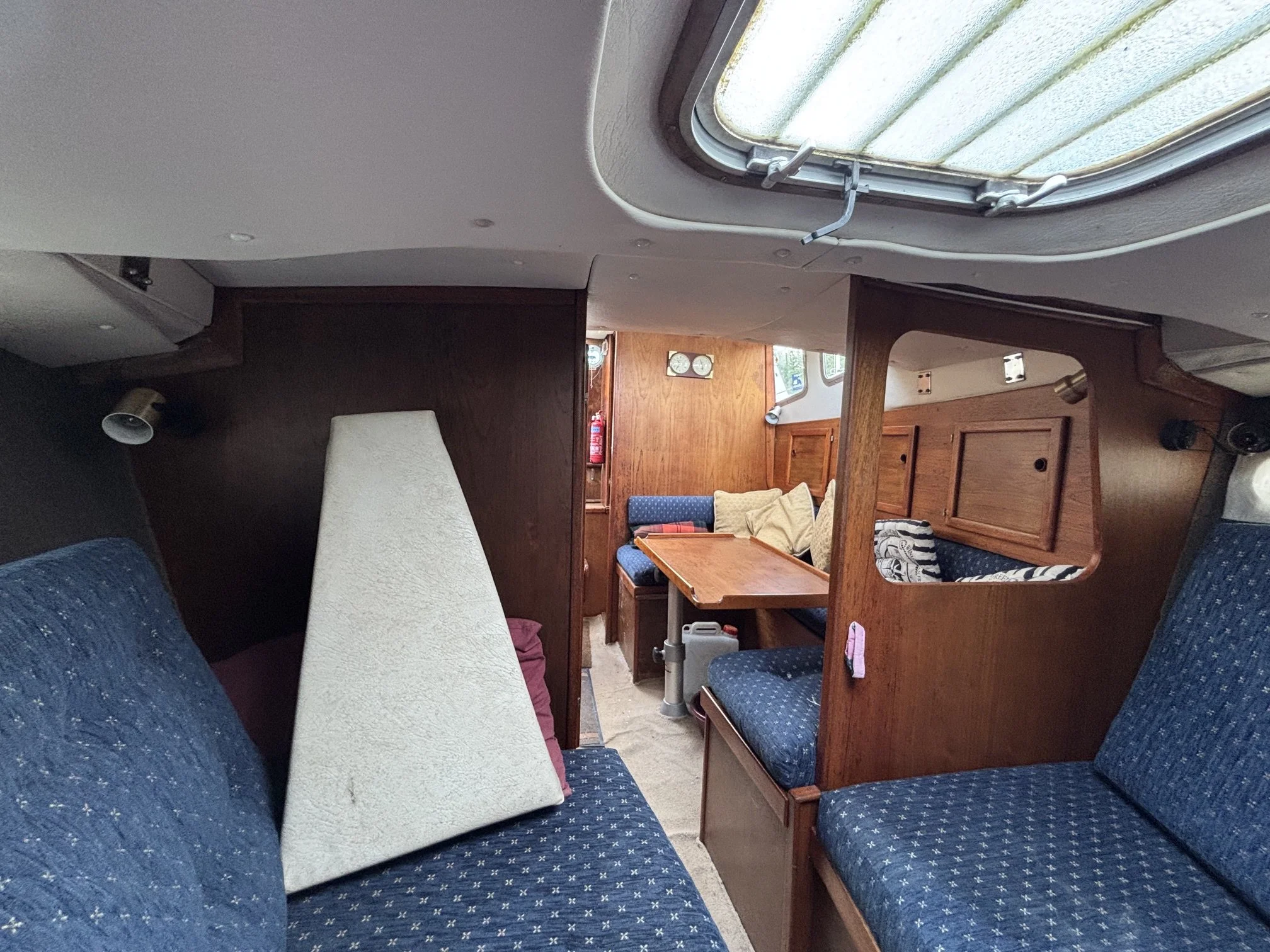Steadfast 24, motor sailer for sale (29).jpeg