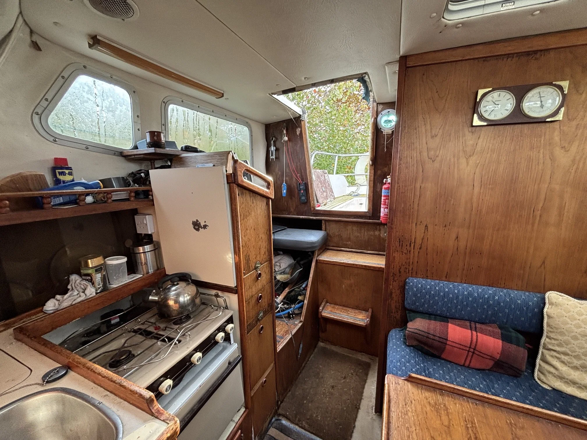 Steadfast 24, motor sailer for sale (31).jpeg