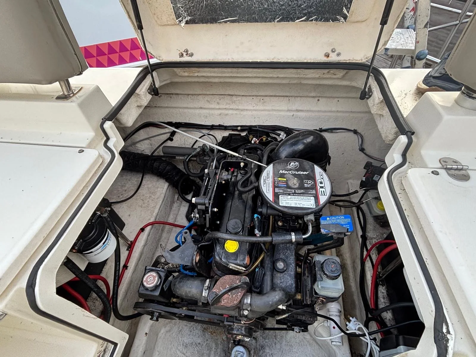 Quicksilver Activ 705, boats for sale (11).JPG