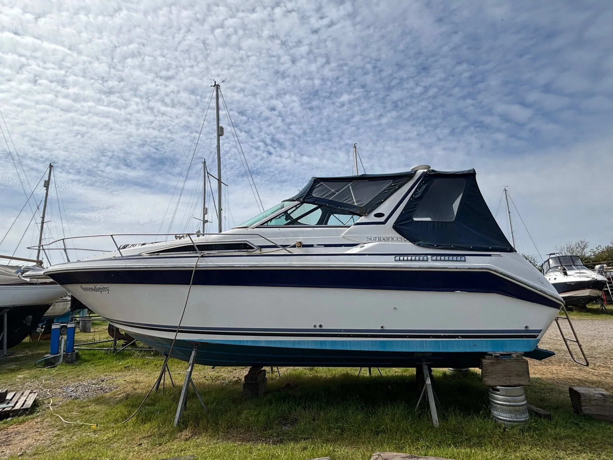 Sea Ray Sundancer 280