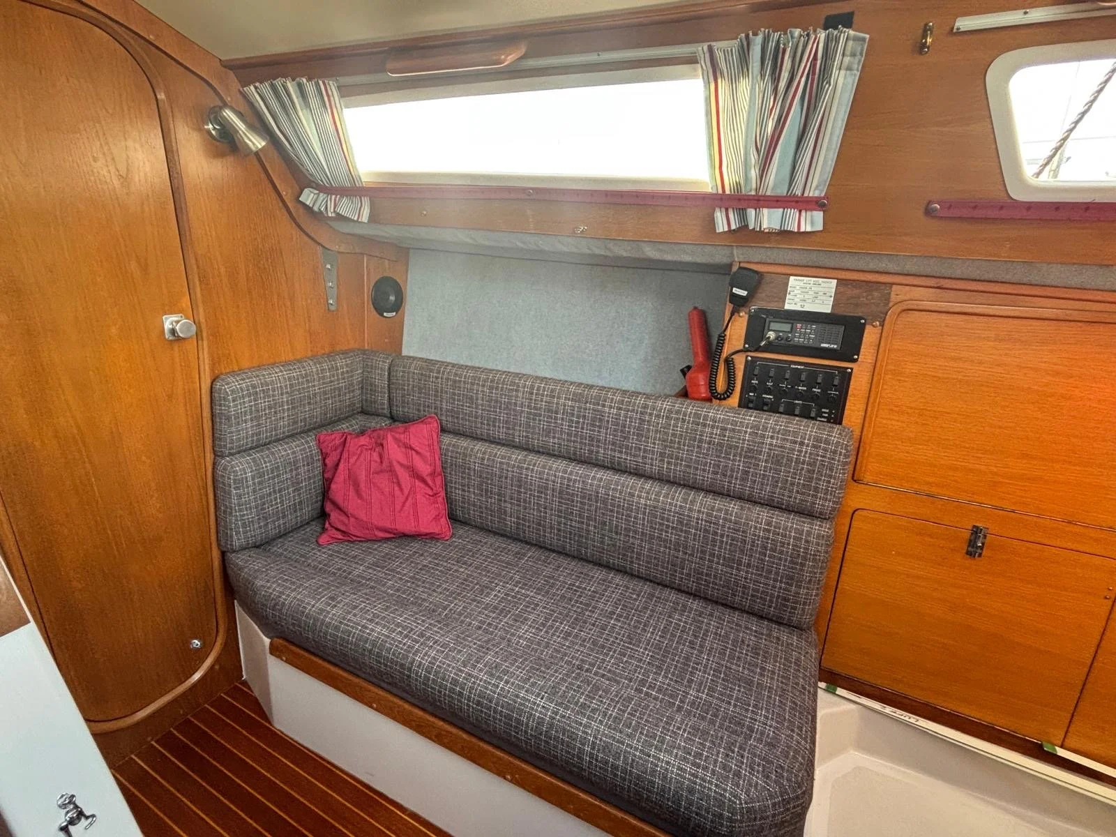 Parker 275 boats for sale (12).JPG