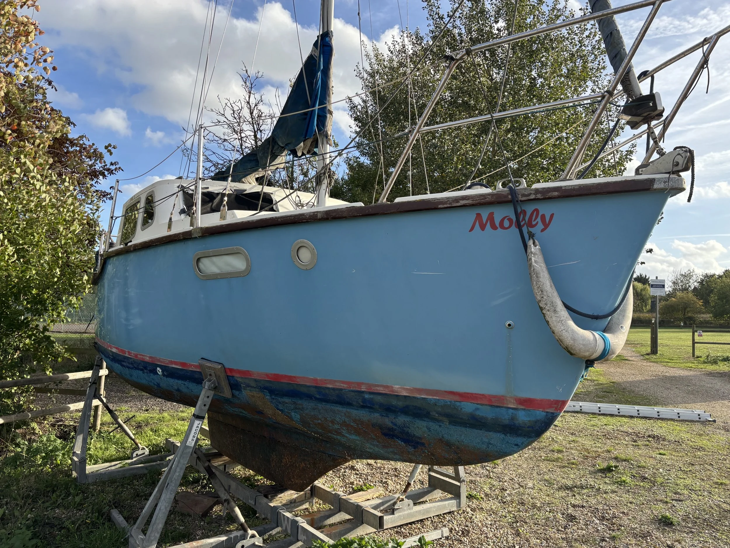 Steadfast 24, motor sailer for sale (16).jpeg