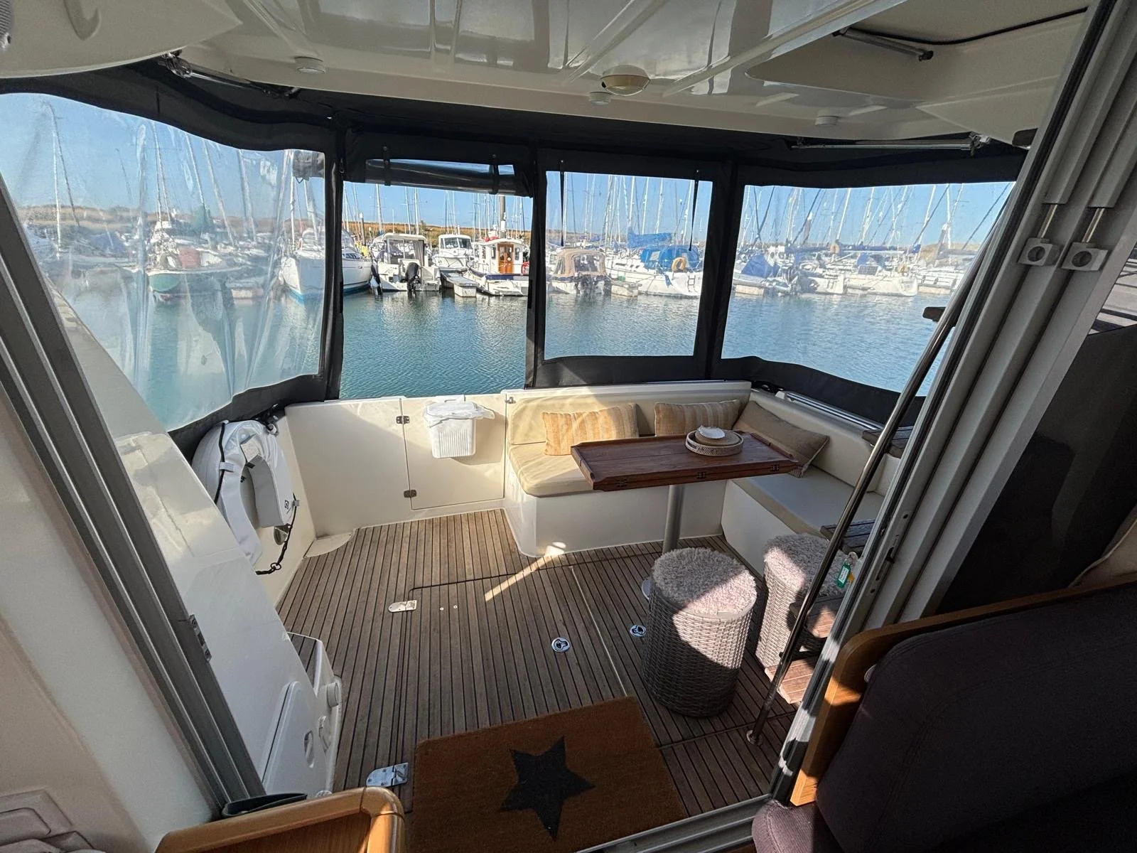 Jeanneau Merry Fisher 10 boat for sale (27).JPG