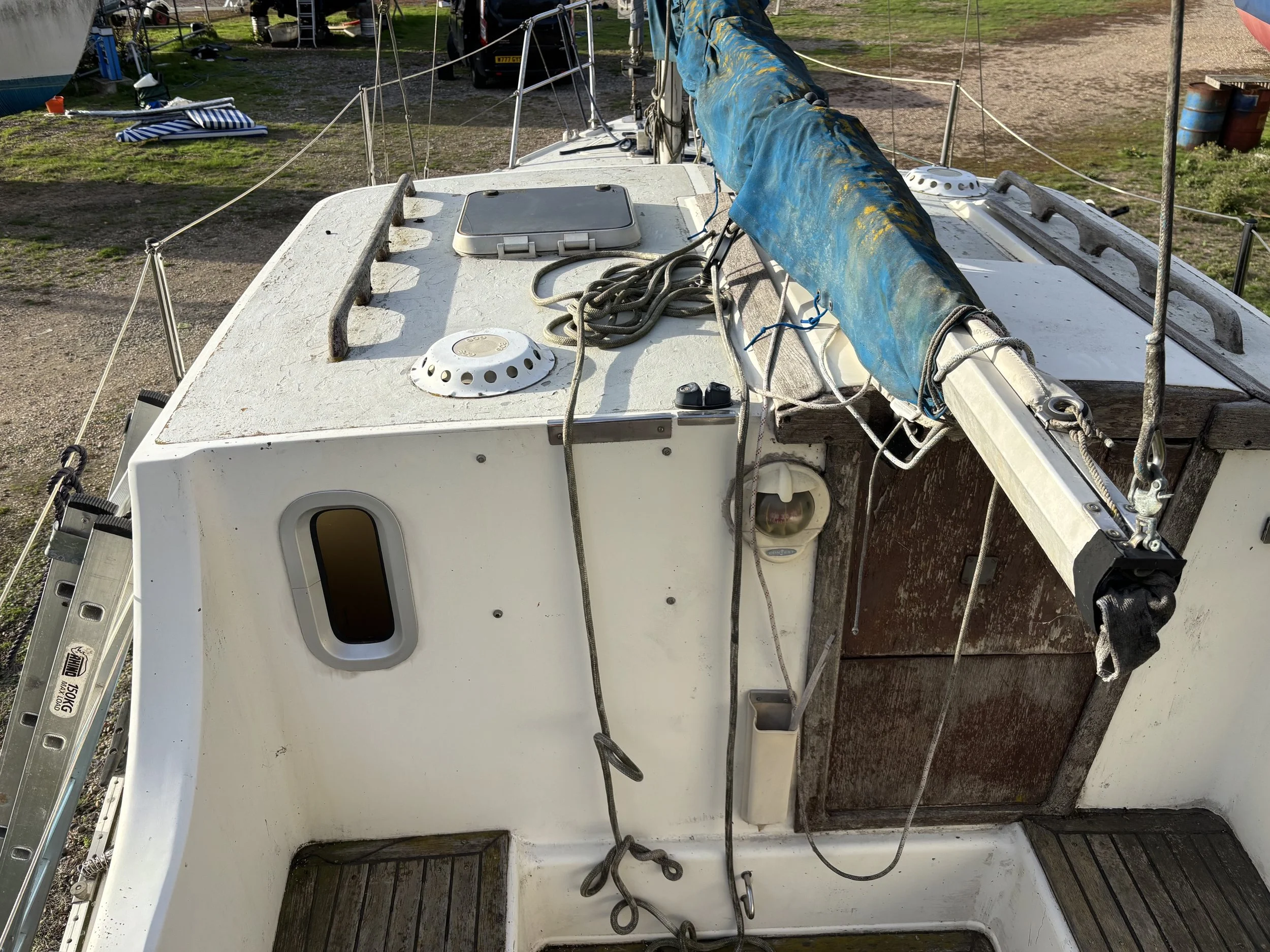 Steadfast 24, motor sailer for sale (24).jpeg