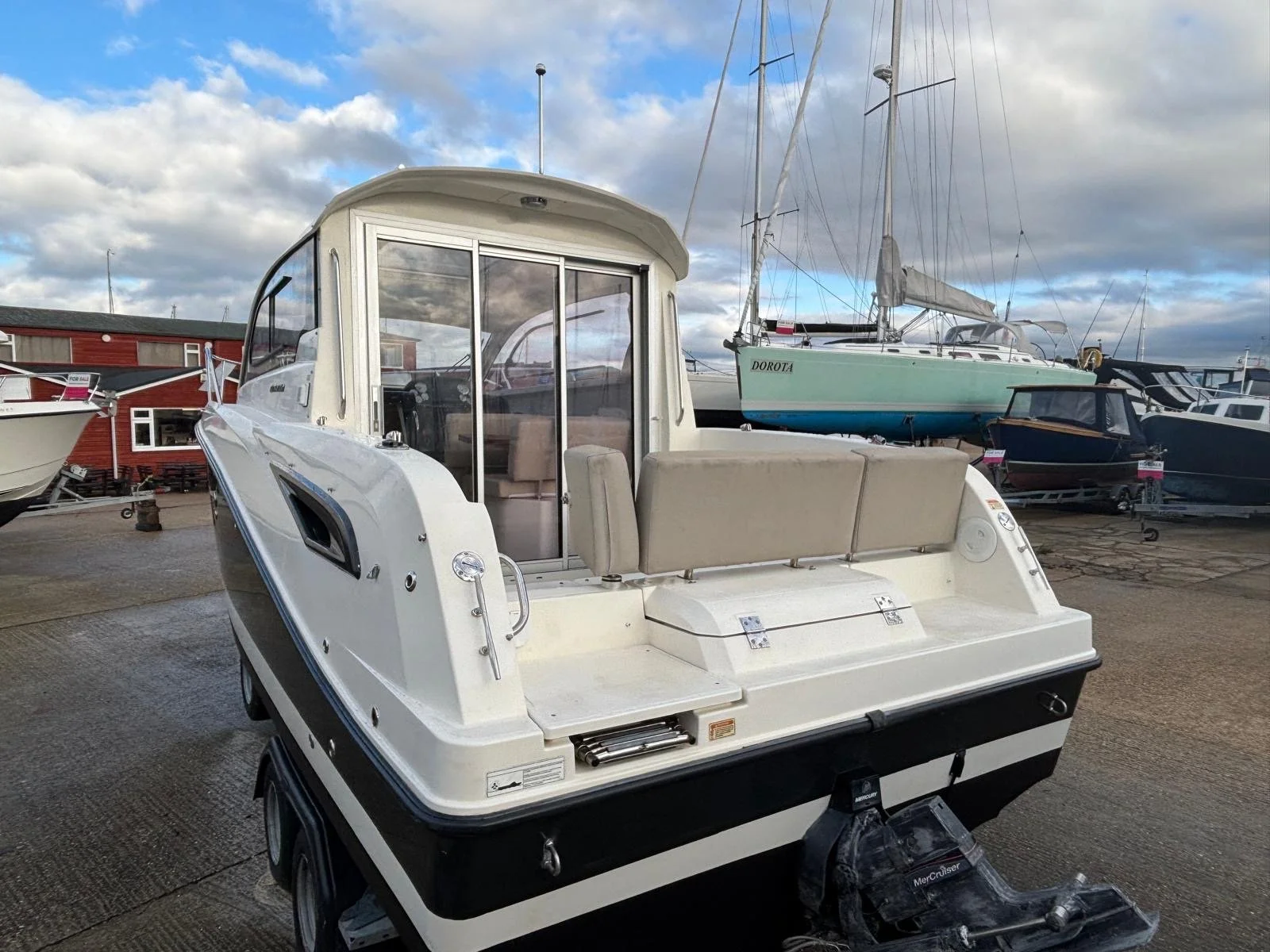 Quicksilver Activ 705, boats for sale (29).JPG